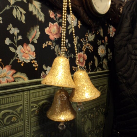 vintage Christmas bell trio - Picture 1 of 5